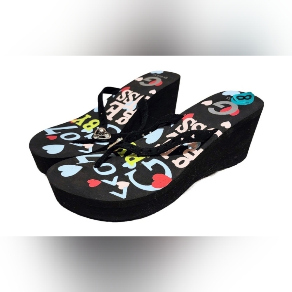 G by Guess women's sandals black platform Love and Hearts size 8M